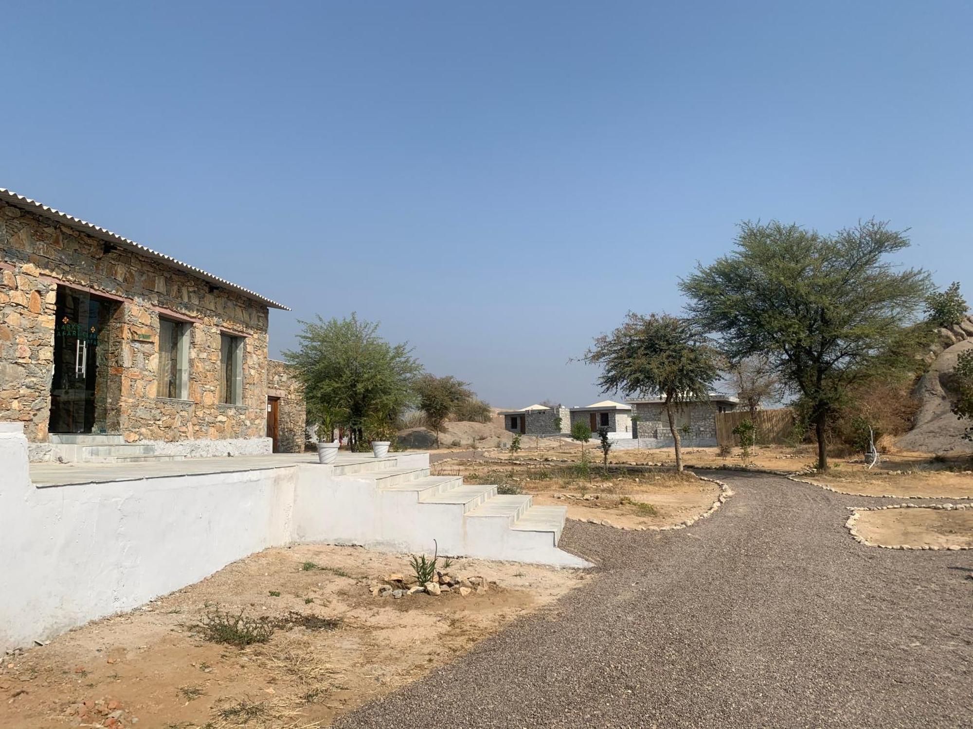Clarks Safari Jawai Hotel Jawai Bandh Exterior photo